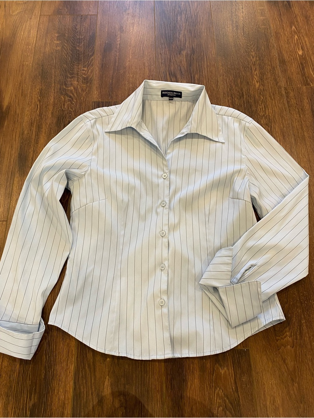 Beechers Brook pinstriped stretch blouse